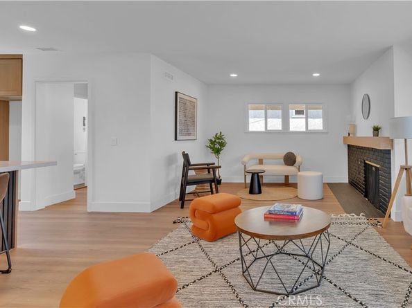 10525 S 5th Avenue, Inglewood CA 90303