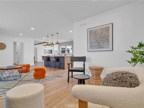 10525 S 5th Avenue, Inglewood CA 90303