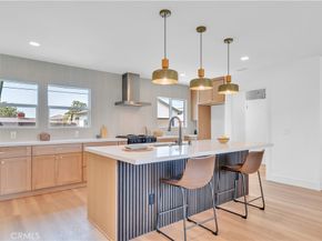 10525 S 5th Avenue, Inglewood CA 90303