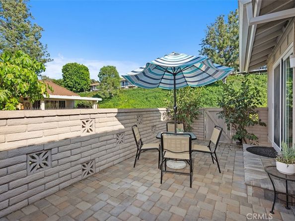 5345 Bahia Blanca W D, Laguna Woods CA 92637