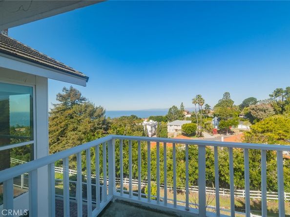 43 Country Lane, Rolling Hills Estates CA 90274