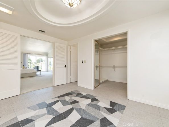43 Country Lane, Rolling Hills Estates CA 90274