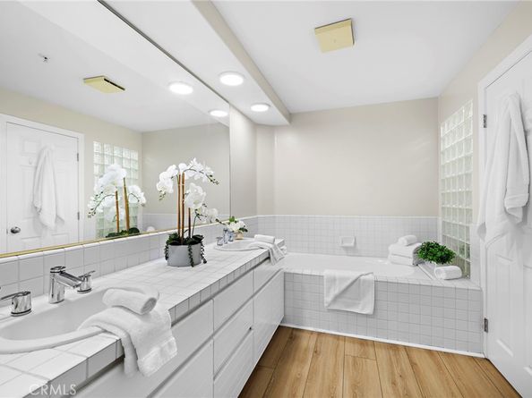 2243 Martin Street 310, Irvine CA 92612