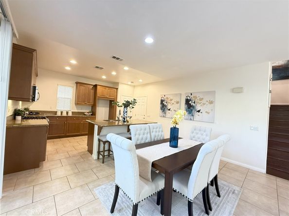 81 Keepsake, Irvine CA 92618