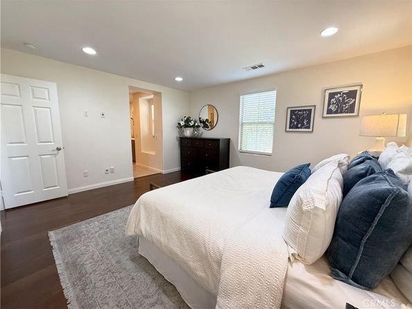 81 Keepsake, Irvine CA 92618