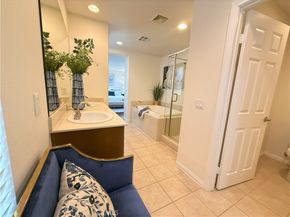 81 Keepsake, Irvine CA 92618