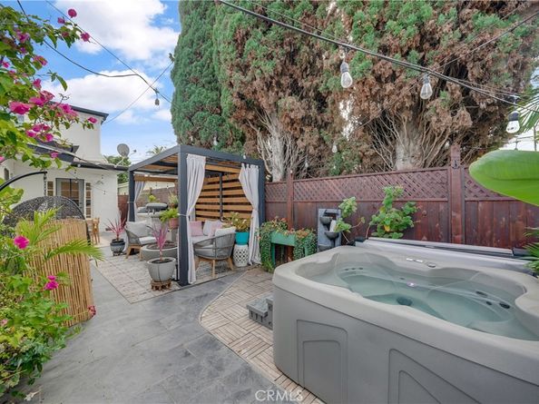 3641 Walnut, Long Beach CA 90807