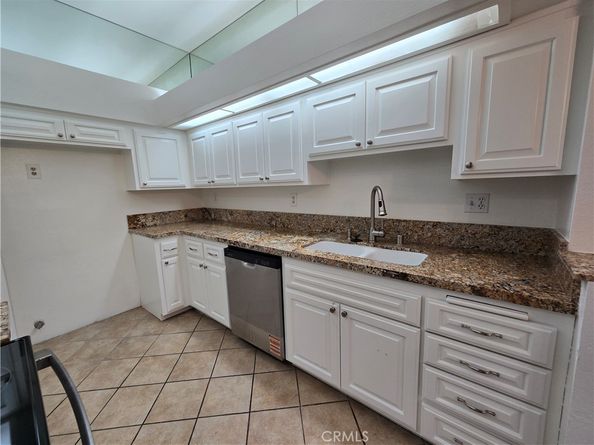 783 Grayling, Costa Mesa CA 92626