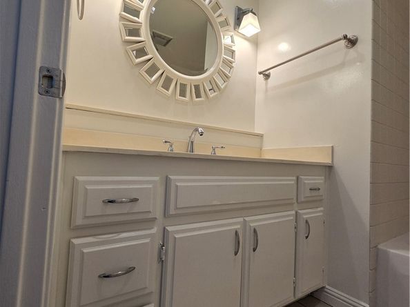 783 Grayling, Costa Mesa CA 92626