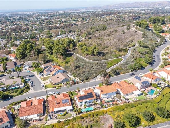 22792 Orellana, Mission Viejo CA 92691