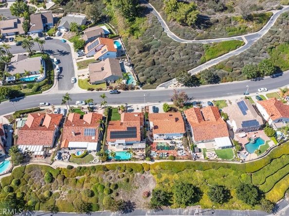 22792 Orellana, Mission Viejo CA 92691