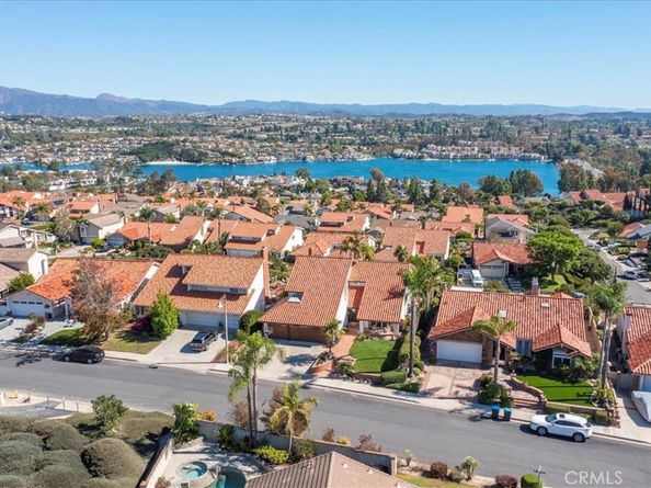 22792 Orellana, Mission Viejo CA 92691