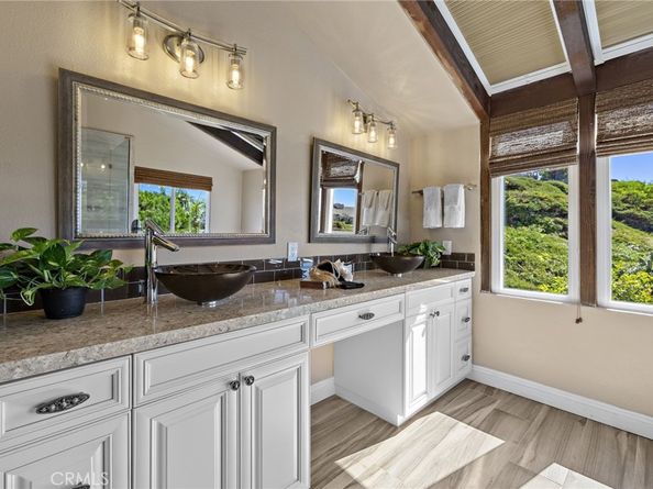 752 Calle Vallarta, San Clemente CA 92673