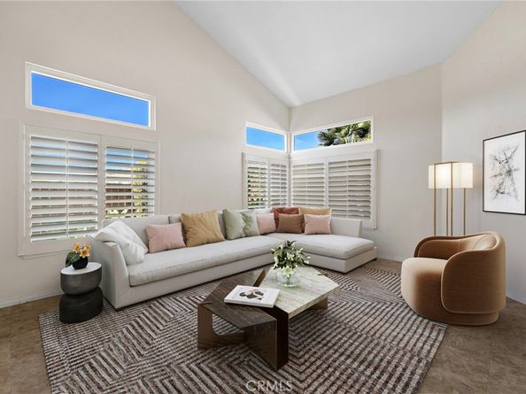 752 Calle Vallarta, San Clemente CA 92673