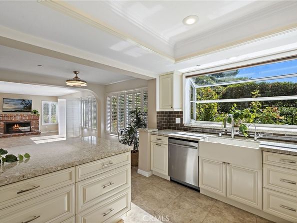 752 Calle Vallarta, San Clemente CA 92673