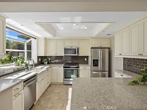 752 Calle Vallarta, San Clemente CA 92673