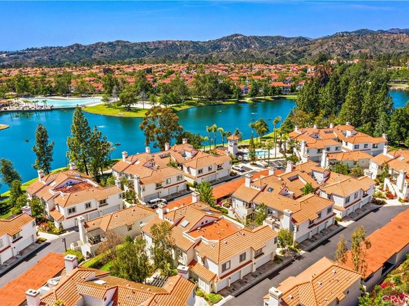 38 Abrigo, Rancho Santa Margarita CA 92688