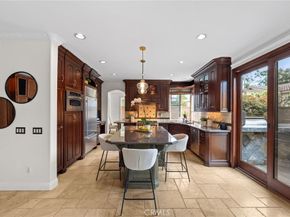 48 Parkcrest, Irvine CA 92620