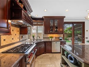 48 Parkcrest, Irvine CA 92620
