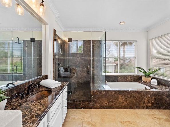 48 Parkcrest, Irvine CA 92620