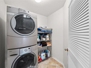 48 Parkcrest, Irvine CA 92620