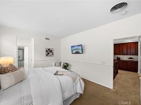 48 Parkcrest, Irvine CA 92620