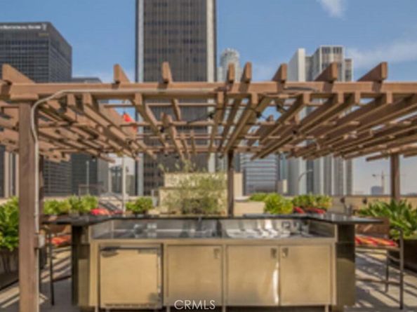 655 S Hope 1605, Los Angeles CA 90017