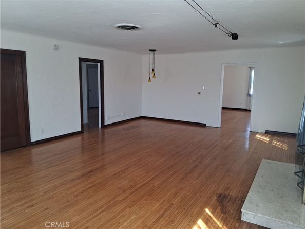 480 Cherry Ave., Long Beach CA 90802