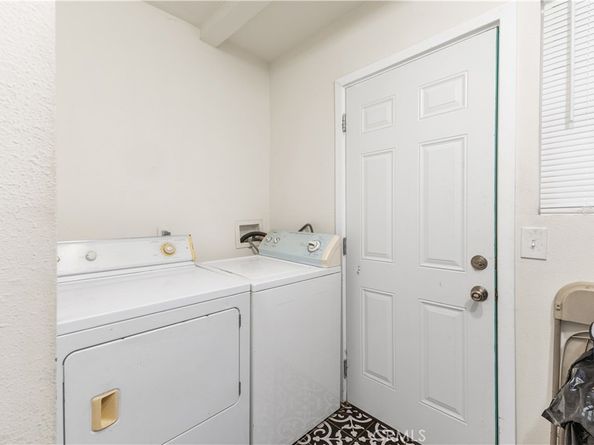 1301 W 60th Place, Los Angeles CA 90044