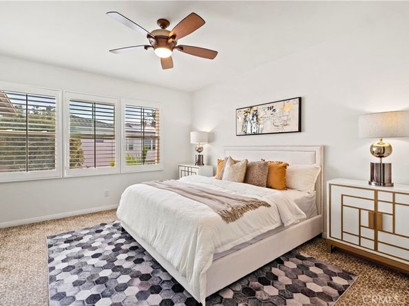 6 Napa, Irvine CA 92602