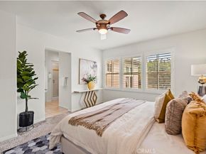 6 Napa, Irvine CA 92602