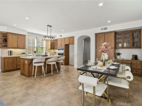 6 Napa, Irvine CA 92602
