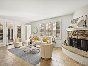 6 Napa, Irvine CA 92602