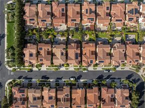 9 Spanish Moss, Irvine CA 92602