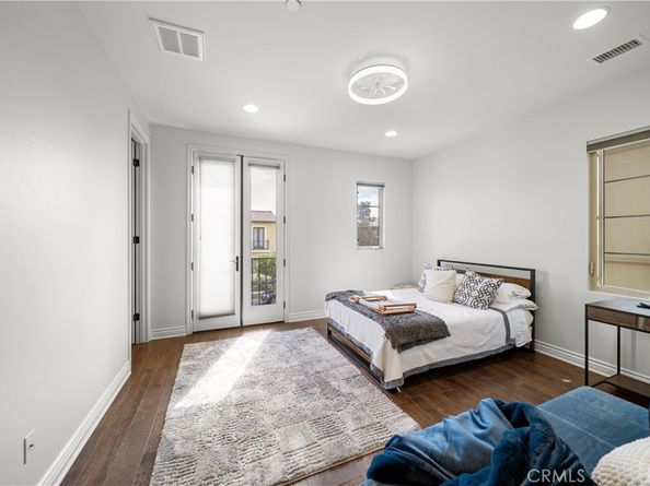 9 Spanish Moss, Irvine CA 92602