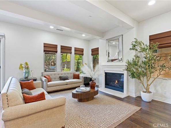 9 Spanish Moss, Irvine CA 92602
