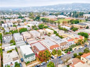 445 N Spaulding, Los Angeles CA 90036