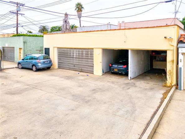 445 N Spaulding, Los Angeles CA 90036