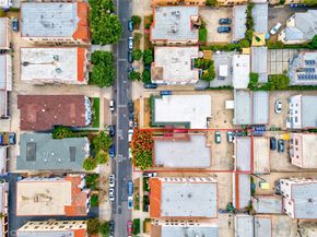 445 N Spaulding, Los Angeles CA 90036