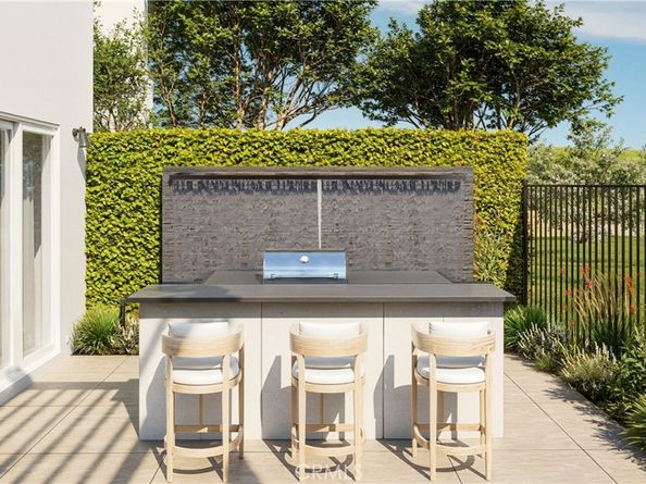 105 Remy Lane, Montebello CA 90640