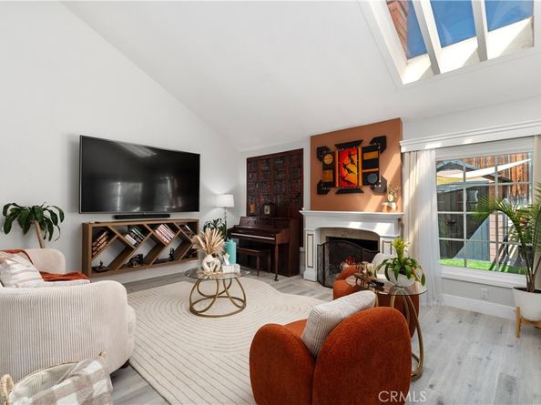 8 Monticello, Irvine CA 92620