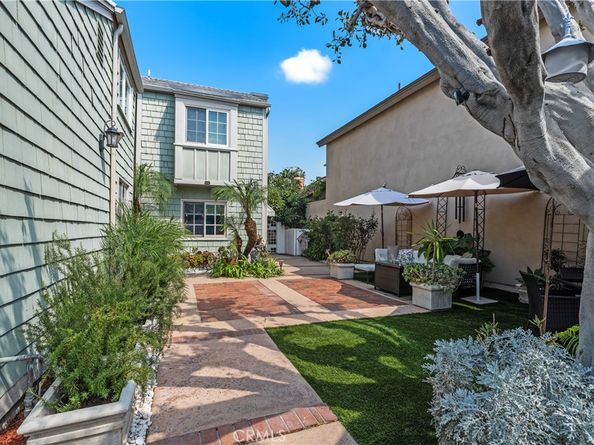 8 Monticello, Irvine CA 92620