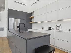 15 Waterway, Irvine CA 92614