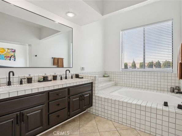 15 Waterway, Irvine CA 92614