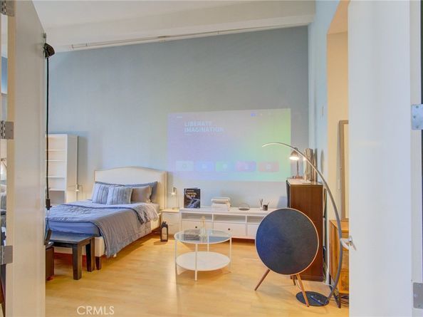 175 S Lake 402, Pasadena CA 91101