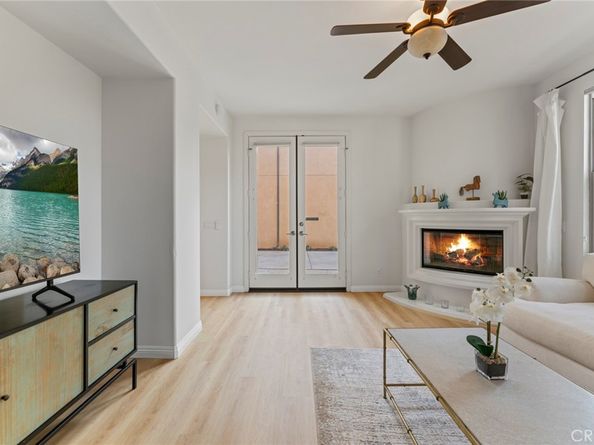 102 Spanish Lace, Irvine CA 92620