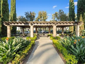 102 Spanish Lace, Irvine CA 92620