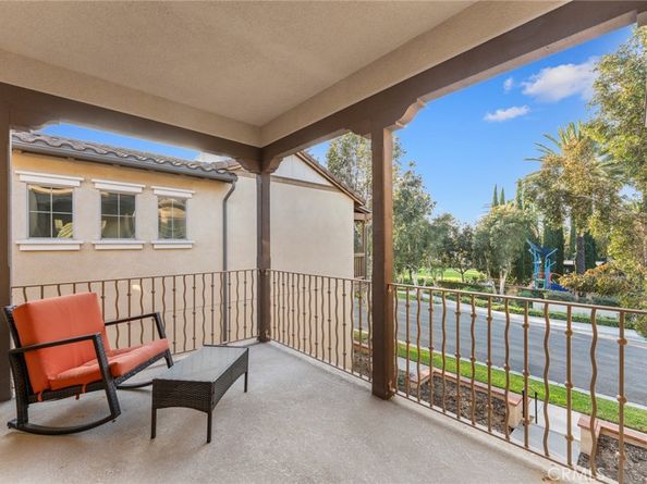 102 Spanish Lace, Irvine CA 92620