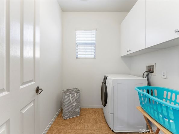 102 Spanish Lace, Irvine CA 92620