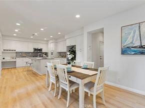 102 Spanish Lace, Irvine CA 92620